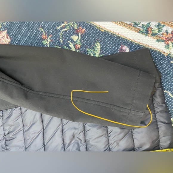 Scandinavian Explorer Black quilter Puffer Full Zip Nylon Coat Women’s Small - Picture 6 of 12